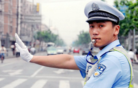 China quiere sacar de la circulación 11 millones de vehículos anteriores a 2005