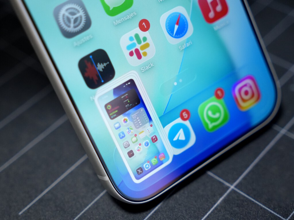 Si odias el nuevo sistema de capturas de iOS 26, no estás solo. Existe un ajuste para que vuelvan a funcionar como siempre