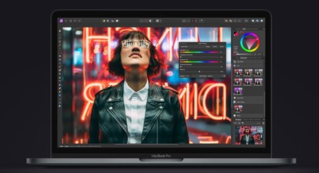 El potentísimo y nuevo MacBook Pro (2020) de 13" con teclado renovado está a su precio más bajo en Amazon: 1.699 euros