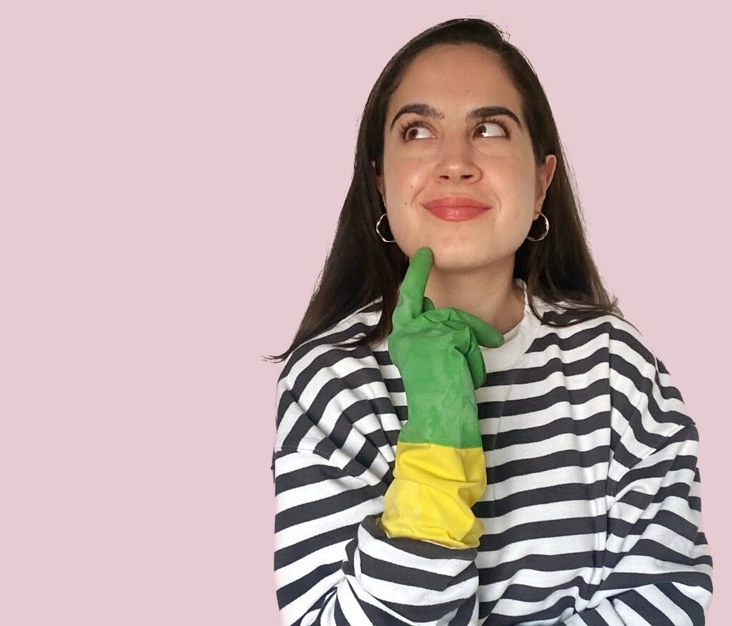 Marta y Helena, expertas en limpieza: "El abrillantador del lavavajillas es pura magia para dejar impolutos desde la mampara a los grifos" 