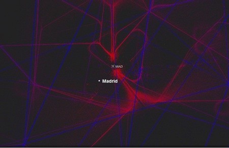 Contrailz: visualiza los patrones de vuelo durante un mes 