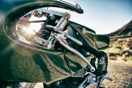 Icon 1000 Triumph Thruxton Three Martini Lunch 8