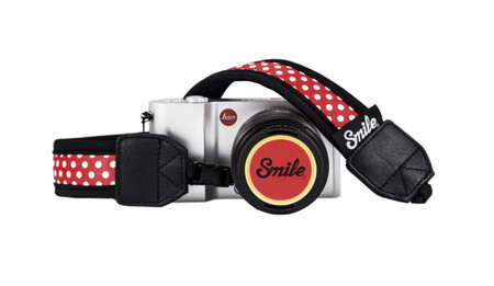 Fujifilm X-T3, iPhone 13 mini y más cámaras, móviles, ópticas y accesorios al mejor precio en el Cazando Gangas especial Reyes 108 Smile Lolita Rojo Con Lunares