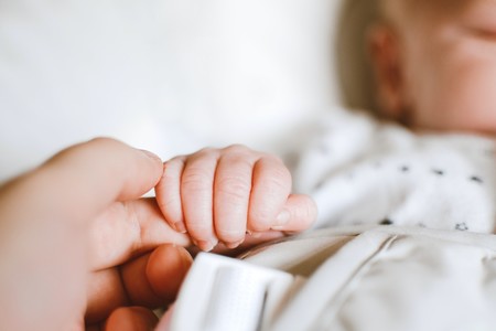 Los bebés menores de dos años tienen la mayor incidencia de Covid en Madrid