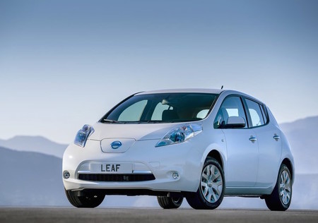 Nissan Leaf 2014 800 01