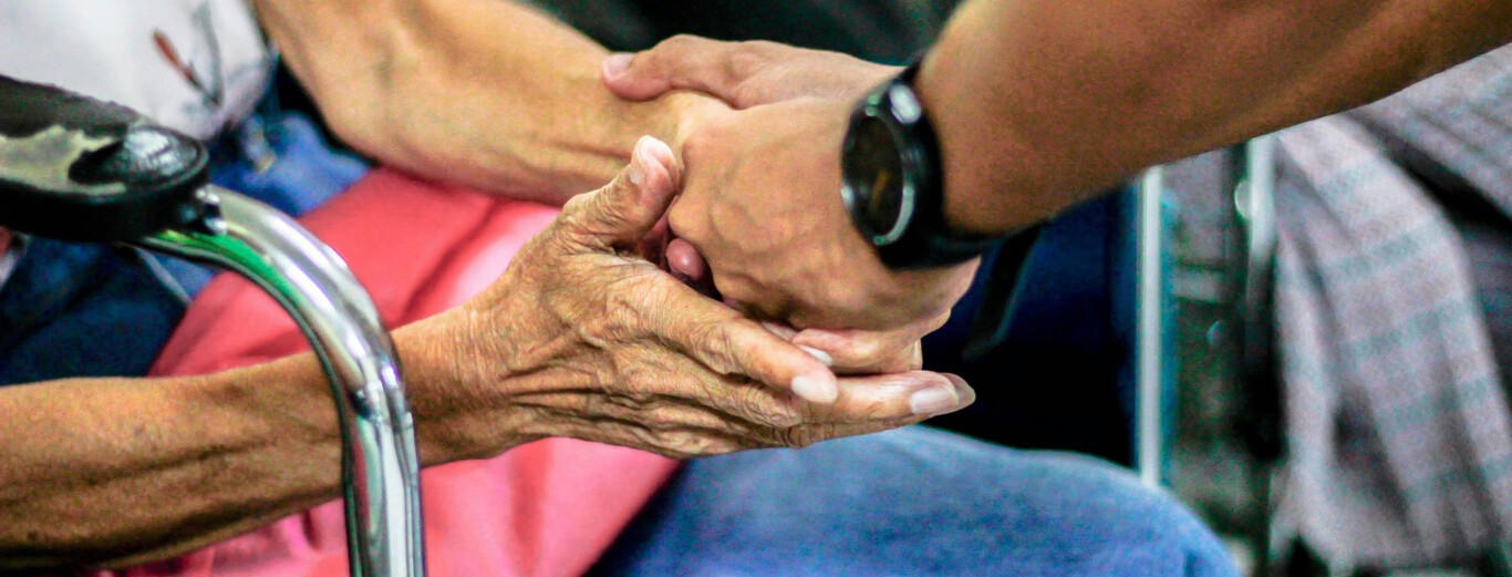 Los notarios coinciden: "Hay una escritura, y no es el testamento, que cuando hay alzhéimer, puede evitar conflictos familiares"