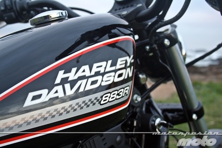 Harley Davidson Sportster XL 883 R