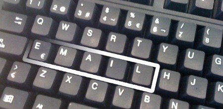 ¿Es el correo electrónico el canal adecuado para las informaciones urgentes?