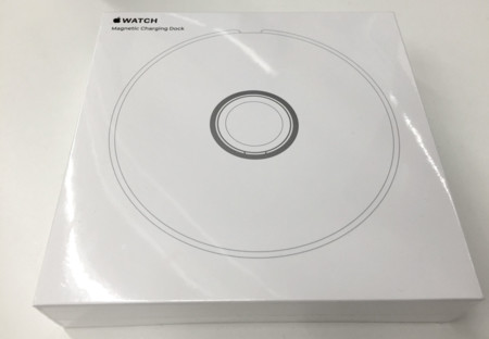 Se filtran fotografías de la Base de Carga Magnética del Apple Watch