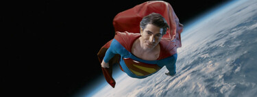 Superman es más fuerte y vuela gracias a nuestro sol, pero hay otro tipo de estrella que le permite ganar un poder más loco