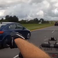 Lleva 20 años suplantando a un policía de tráfico. En el juzgado le han hecho un Excel a medida