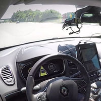 Un tramo de 20 km de la AP-7 ha sido el campo de pruebas de los coches autónomos en España