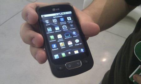 LG Optimus One llega a España con Movistar y trae Froyo con valor añadido de LG