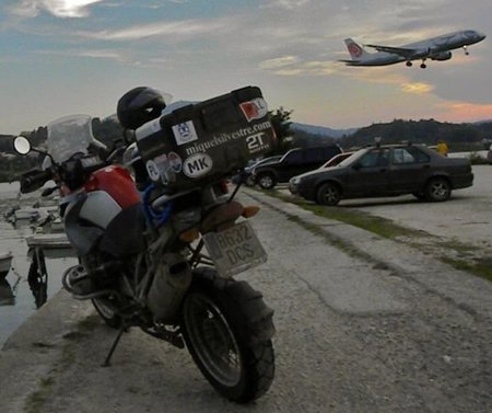 America en moto. De Manila a Vancouver en Business Class (y una BMW navegando) 