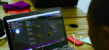 Un fallo de seguridad en una página de contenido pornográfico expuso los datos de más de un millón de perfiles de usuario