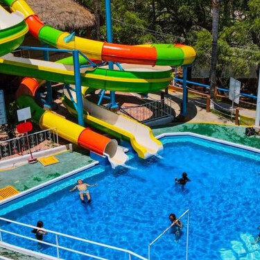 Aguas termales, toboganes y tirolesa: así es el balneario 24 horas en Hidalgo ideal para huir del frío