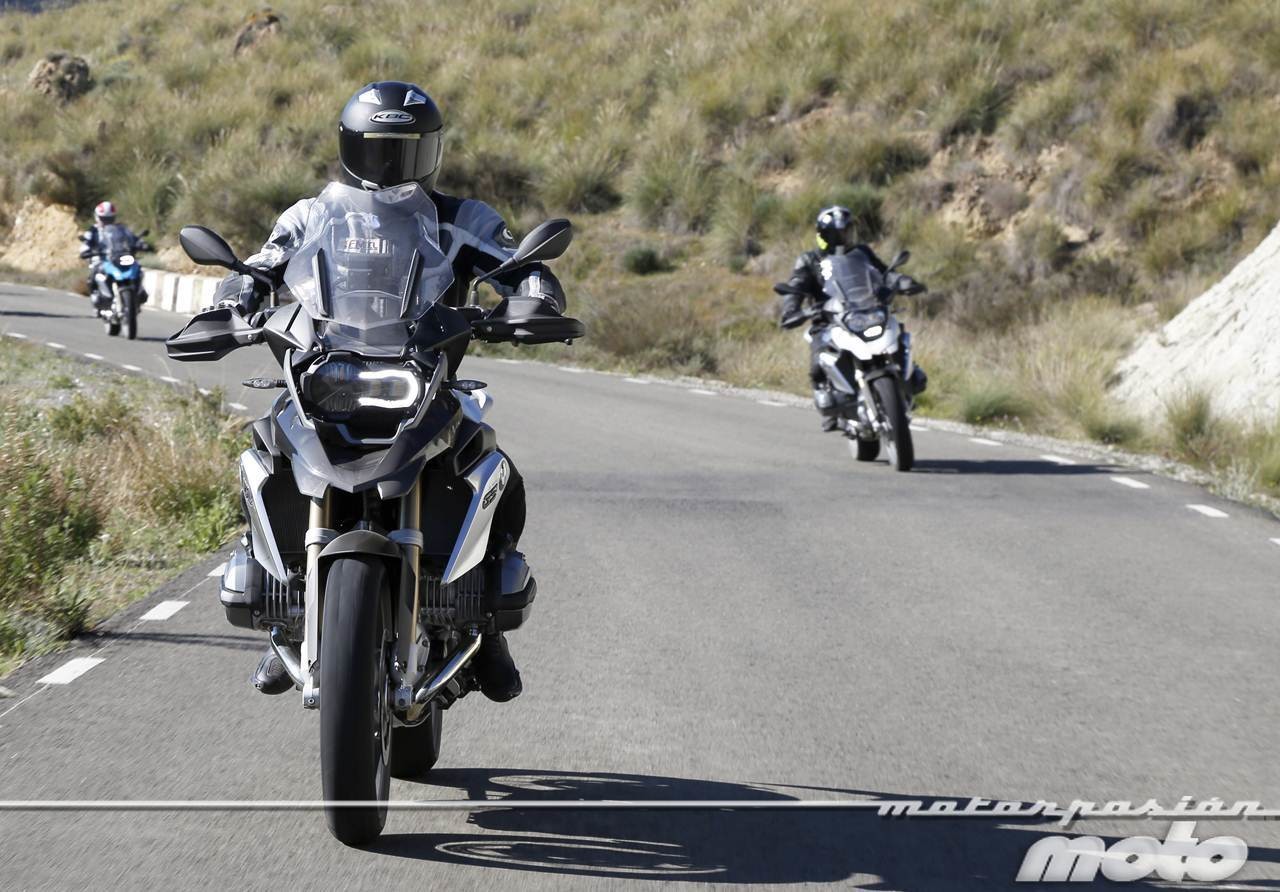 Ya es legal que las motos circulen únicamente con la luz diurna encendida