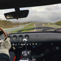 El mejor vídeo que vas a ver (y escuchar) hoy: un Ferrari 250 GTO dándolo todo en circuito