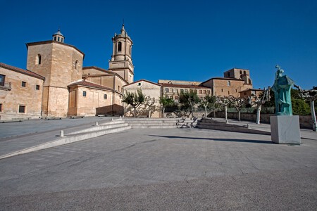Plaza De Santo Domingo De Silos