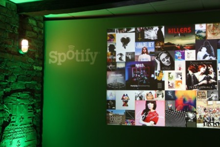 Spotify está a punto de traer su radio gratis a Europa