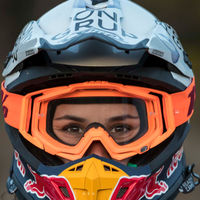 Laia Sanz, Nani Roma, la marca de cascos NZI y otros que se han sumado a apoyar la lucha contra el coronavirus