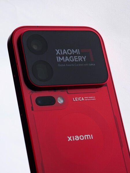 Xiaomi 18 Pro Transparent Exploration Edition