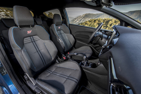 Ford Fiesta St Interior