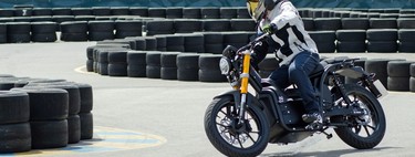 Probamos la Rieju Nuuk, una moto eléctrica española con hasta 300 km de autonomía
