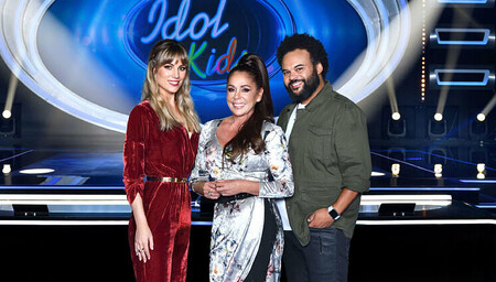 Isabel monta un pollo a la Pantoja en Idol Kids: asiente, asiente y es lo que les jode a Edurne y a Carlos Jean... ¡Vaya pique!
