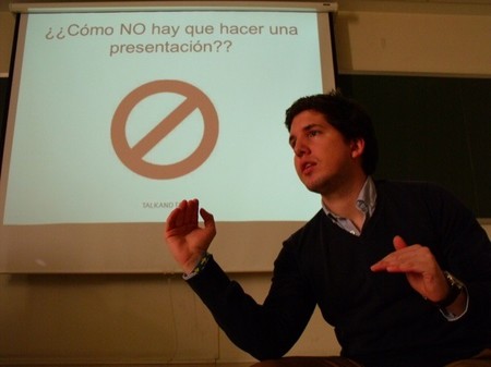 Eduardo de Talk and Talk: "que los niños practiquen la oratoria les ayuda a ser responsables, organizados y maduros"