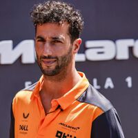 McLaren admite que Daniel Ricciardo tiene firmado otro año más en Fórmula 1 pero "hay mecanismos en su contrato" 