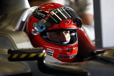 Michael Schumacher continúa sin entender los neumáticos