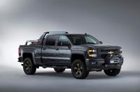 Chevrolet Silverado Black Ops y Silverado Z71 Volunteer Firefighter