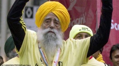 Fauja Singh maratoniano de 100 años