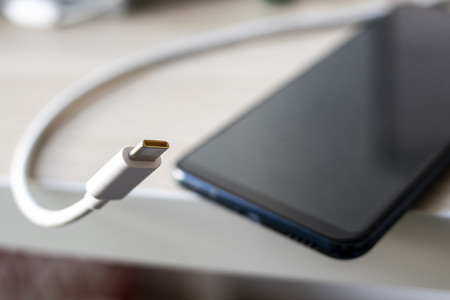 Autenticación de USB Tipo C, el nuevo protocolo que quiere evitar ataques a través de puertos USB