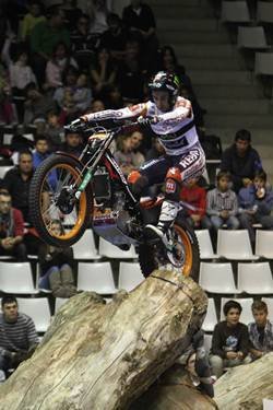 Segunda victoria consecutiva de Toni Bou en el Nacional de Trial en Girona