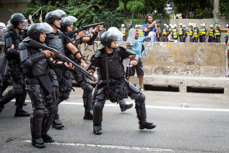 Como Grabar Policia Forma Etica Y Segura En Manifestaciones 08