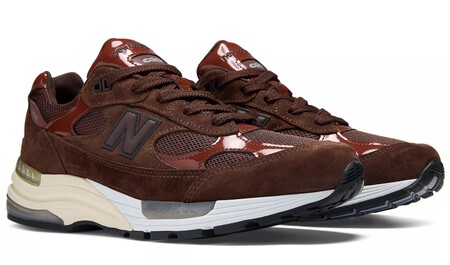 New Balance Celebra El Amor Por La Naturaleza Con Unas Zapatillas Color Barro Que Nos Invitan A Disfrutar De Cualquier Sendero