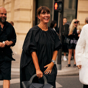 Bimba y Lola rebaja a mitad de precio el maxi bolso de piel cómodo y versátil que adoran las mujeres gallegas con estilo