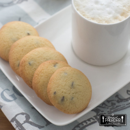 Galletas azucaradas con pepitas de chocolate. Receta