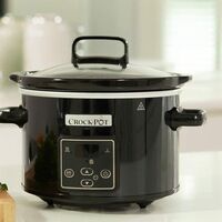Esta olla de cocción lenta Crock-Pot, con temporizador digital, es una gran aliada en la cocina y está a su precio mínimo en Amazon