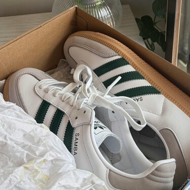 Nunca se me hubiera ocurrido reutilizar una caja de zapatos para organizar el cajón de las especias: es fácil y muy funcional