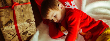 Por qué algunos niños sienten tristeza en Navidad: claves psicológicas que pocas familias conocen 