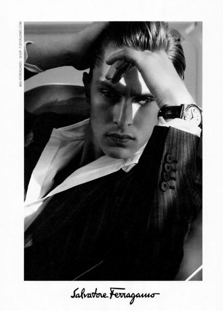 En Salvatore Ferragamo Otoño-Invierno 2011/2012 la apuesta es la sastrería clásica