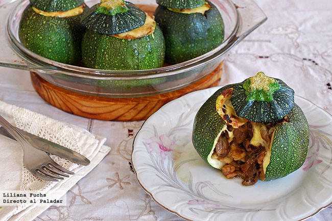 Calabacines redondos rellenos de boletus y gambones: receta para vestir de lujo las verduras