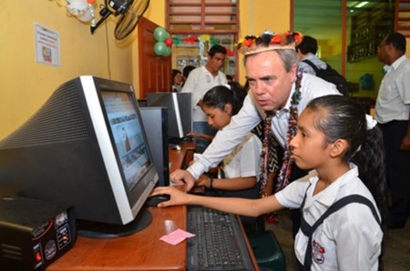 La fibra óptica de Telefónica llega al Alto Amazonas