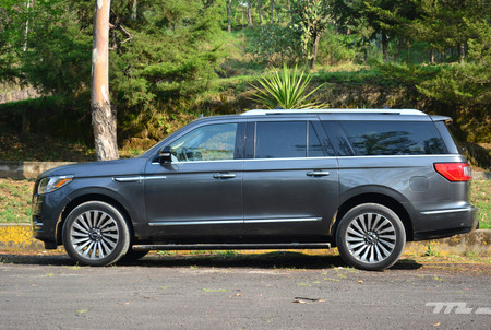 Lincoln Navigator 2019 4