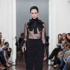 Foto 27 de 37 de la galería jorge-acuna-otono-invierno-2017 en Trendencias