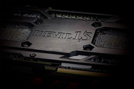 PowerColor prepara una salvaje Radeon R9 295X2 Devil13 que utiliza enfriamiento por aire