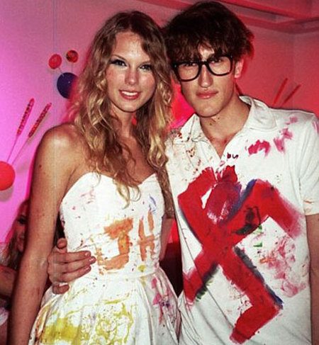 A Taylor Swift le salpica el racismo